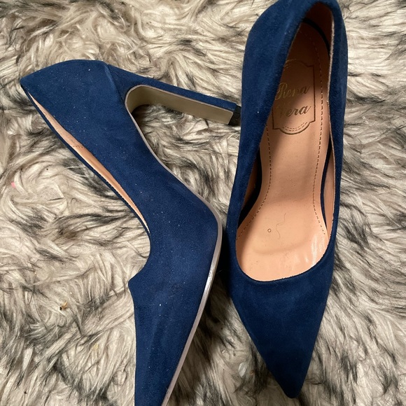 Blue heels size 7.5 - Picture 1 of 2